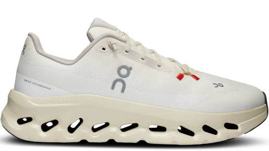 On CloudTilt - sand Cream