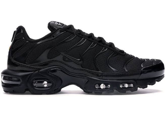 Nike Air Max Plus “Triple Black”