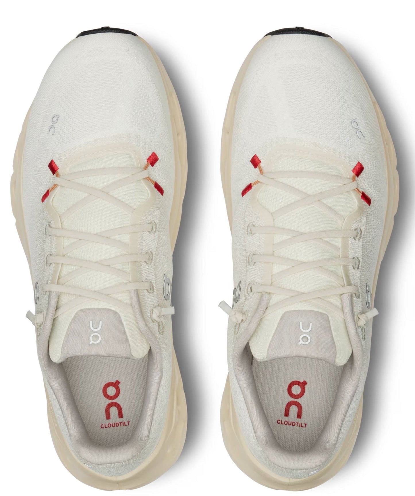 On CloudTilt - sand Cream