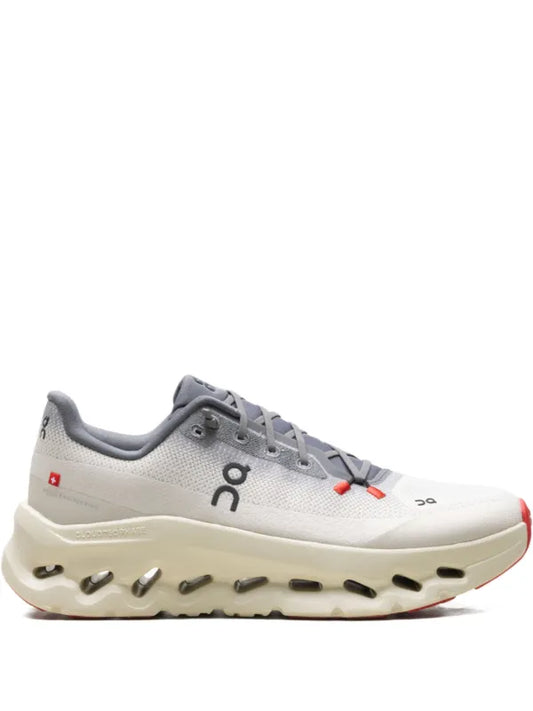 On Cloud Tilt rock/sand